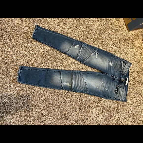 Kancan Skinny Jeans! - Picture 9 of 10